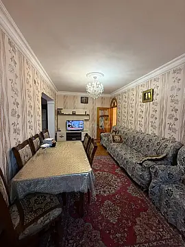 Kirayə verilir 3 otaqlı mənzil 70 m² — Bakı, Memar Əcəmi yanı 3 otaq 70.00 m²