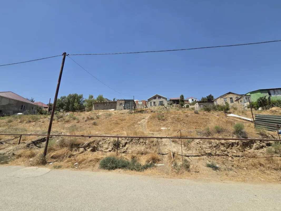 Satılır torpaq sahəsi 1 m²