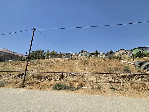 Satılır torpaq sahəsi 1 m²