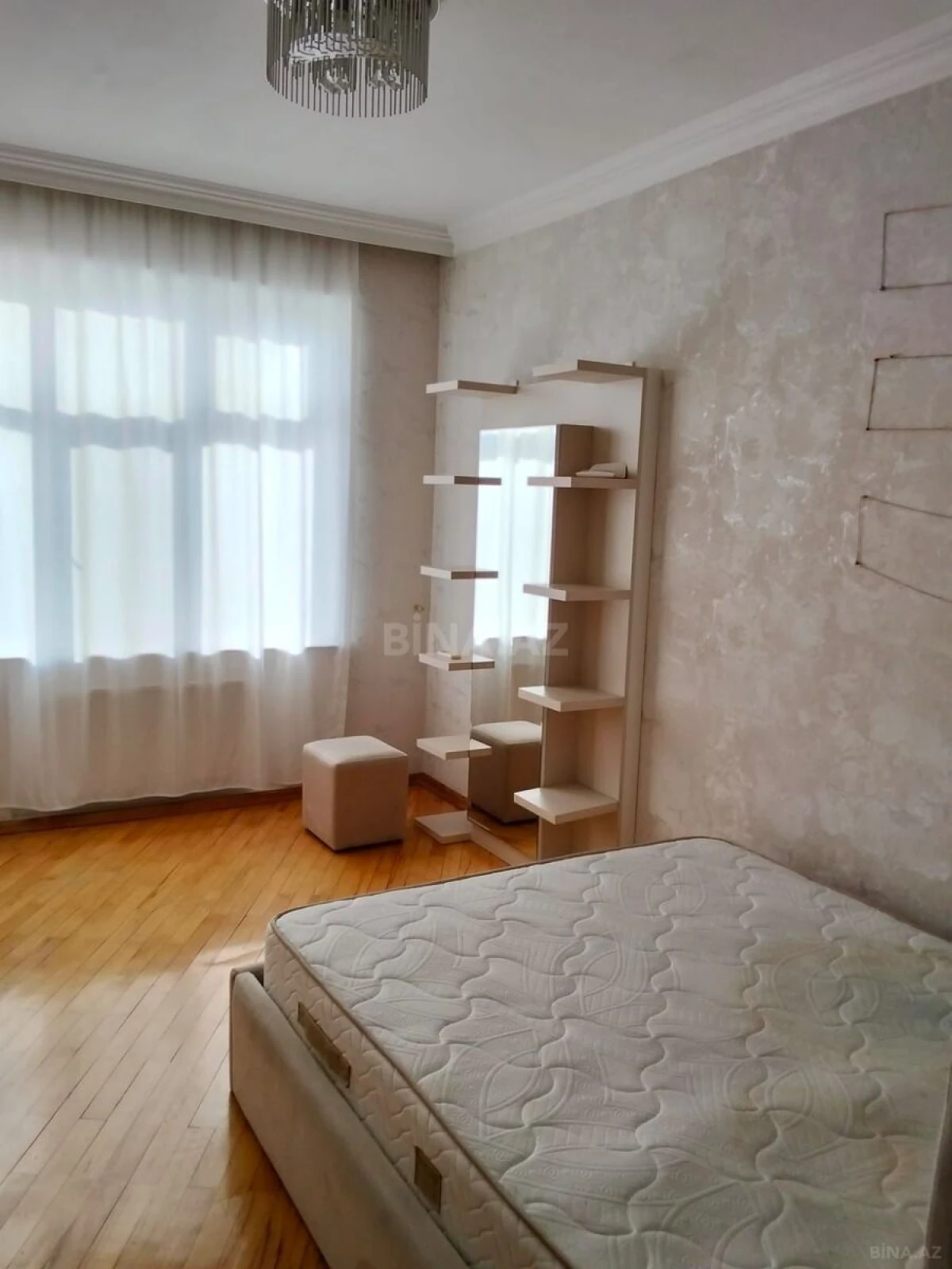 Kirayə verilir 3 otaqlı mənzil 85 m²