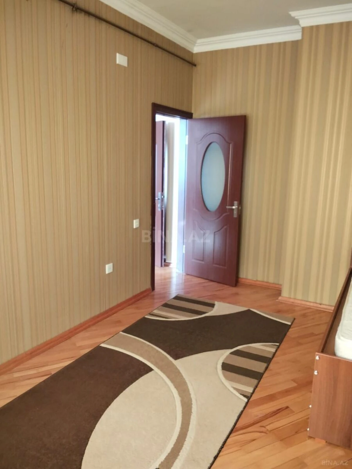 Kirayə verilir 3 otaqlı mənzil 85 m²