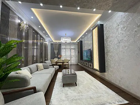 Satılır 3 otaqlı mənzil 127 m²
