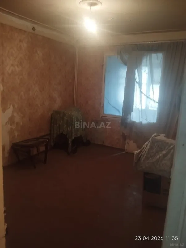 Satılır 5 otaqlı mənzil 120 m²