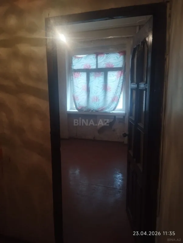 Satılır 5 otaqlı mənzil 120 m²