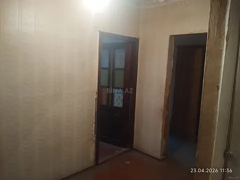Satılır 5 otaqlı mənzil 120 m²