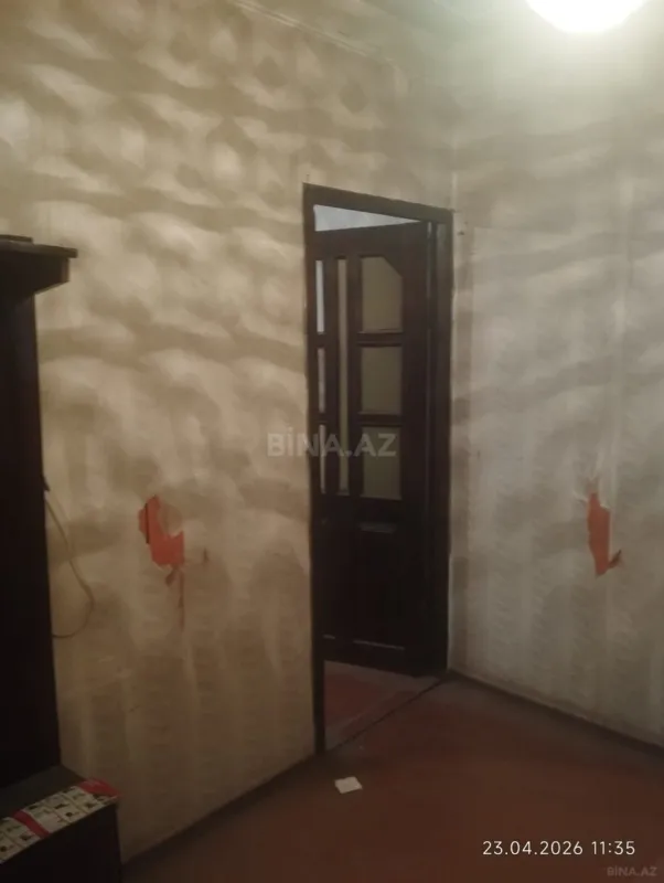 Satılır 5 otaqlı mənzil 120 m²