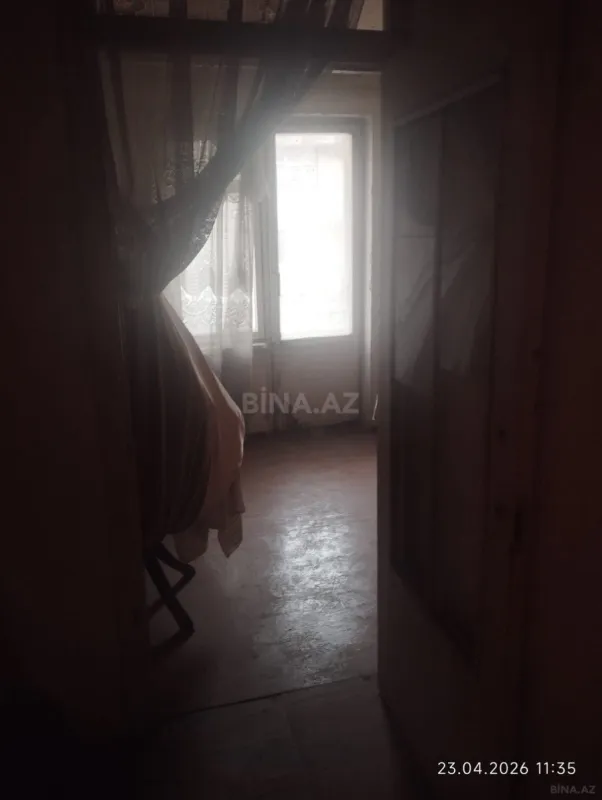Satılır 5 otaqlı mənzil 120 m²