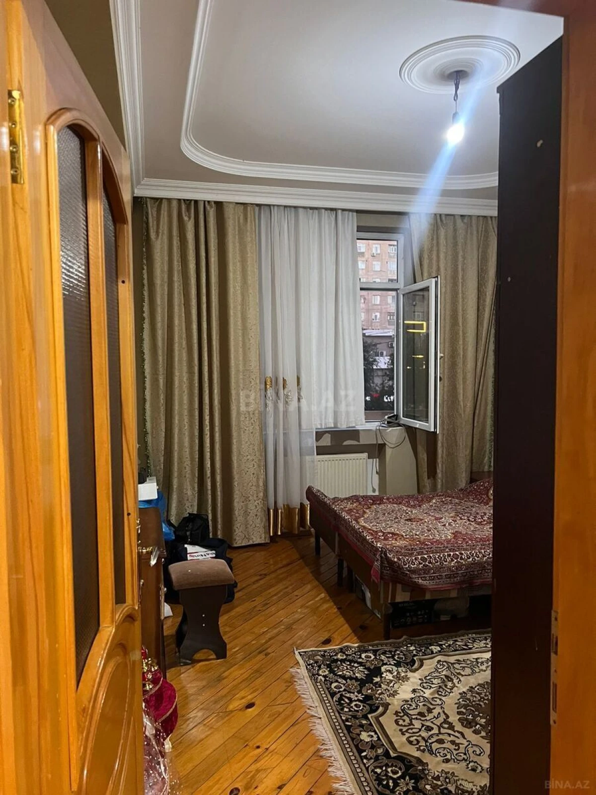 Kirayə verilir 2 otaqlı mənzil 80 m²