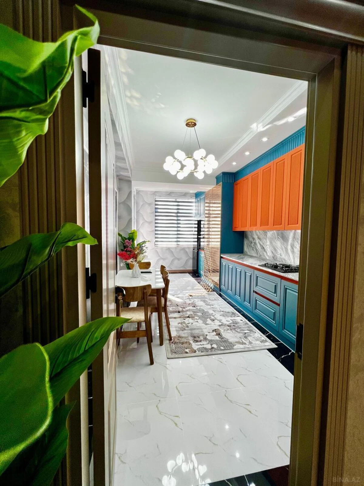 Satılır 3 otaqlı mənzil 128 m²