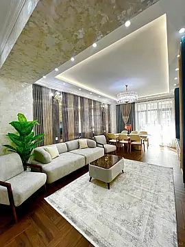 Satılır 3 otaqlı mənzil 128 m² — Bakı 3 otaq 128.00 m²