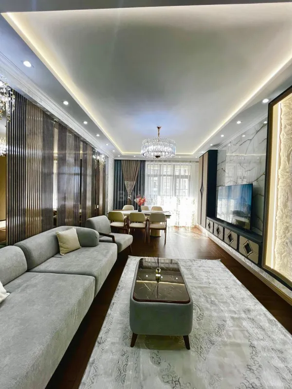Satılır 3 otaqlı mənzil 128 m²