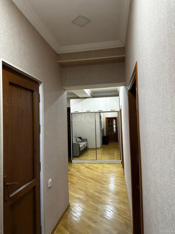 Satılır 3 otaqlı mənzil 89 m²