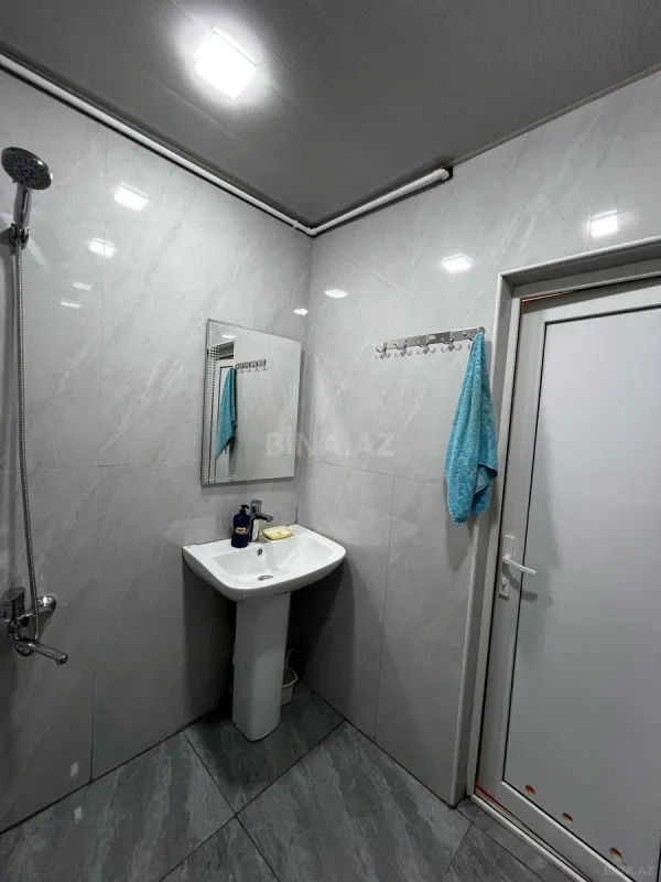 Kirayə verilir 2 otaqlı mənzil 65 m²