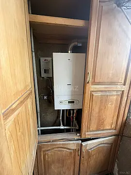 Satılır 4 otaqlı mənzil 120 m²