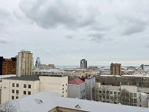 Kirayə verilir 2 otaqlı mənzil 110 m²