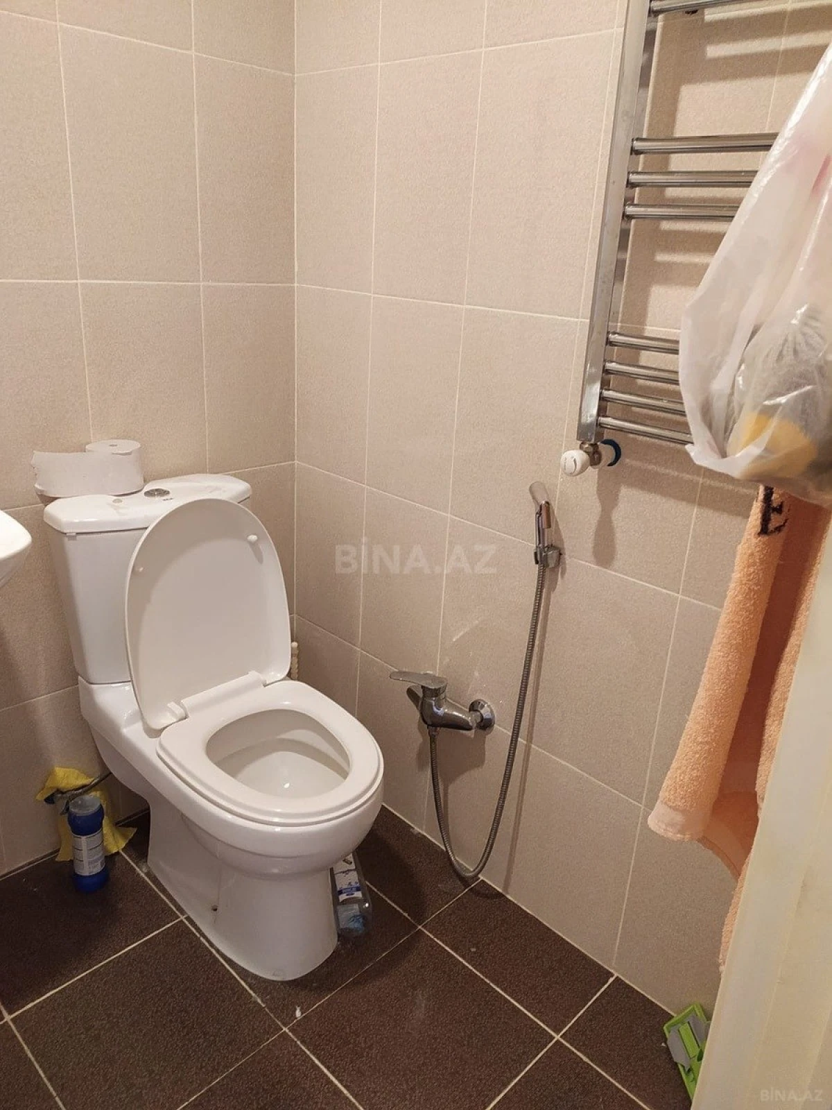Kirayə verilir 2 otaqlı mənzil 60 m²