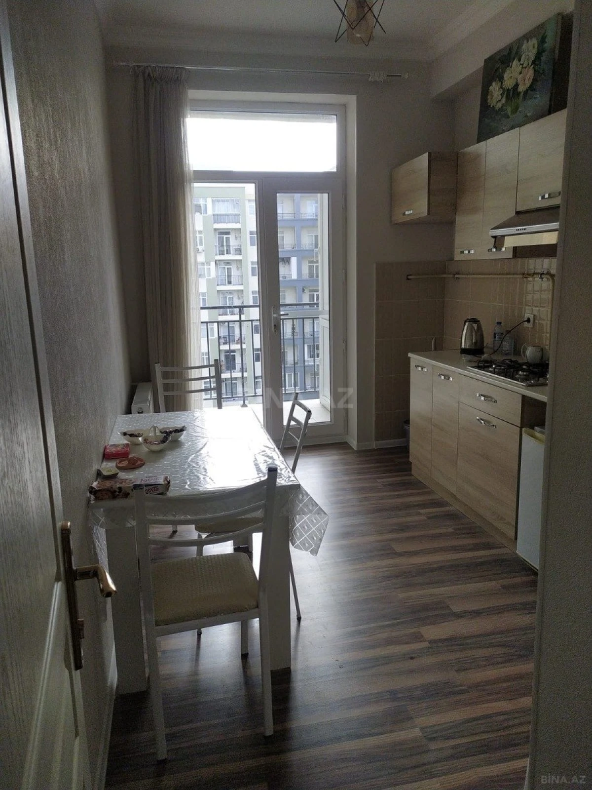 Kirayə verilir 2 otaqlı mənzil 60 m²