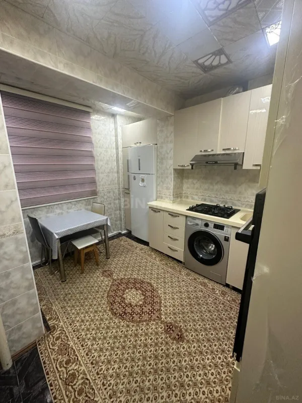 Satılır 5 otaqlı mənzil 125 m²