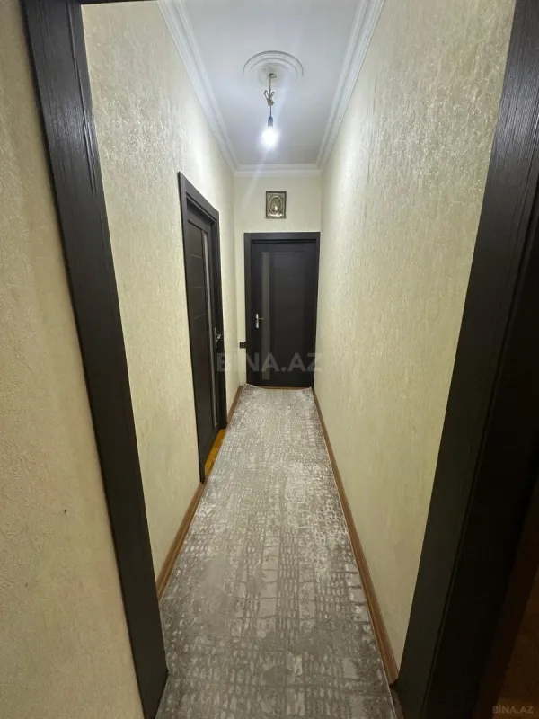 Satılır 5 otaqlı mənzil 125 m²