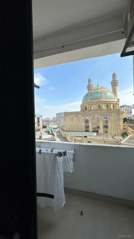 Satılır 2 otaqlı mənzil 52 m²