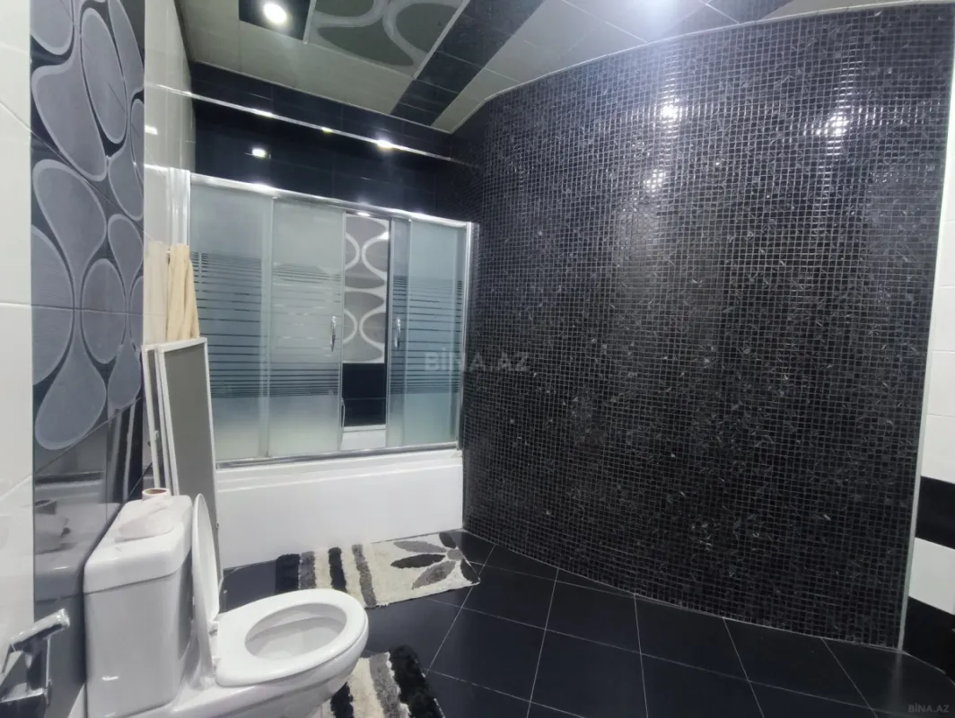 Kirayə verilir 3 otaqlı mənzil 145 m²