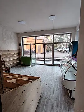 Kirayə verilir obyekt 35 m²