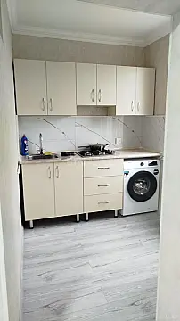 Kirayə verilir 2 otaqlı mənzil 45 m² — Bakı 2 otaq 45.00 m²