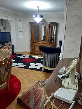 Satılır 4 otaqlı mənzil 110 m²