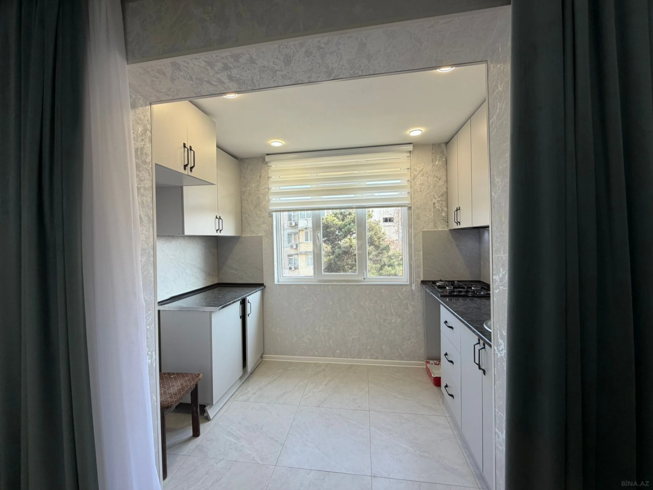 Satılır 2 otaqlı mənzil 30 m²