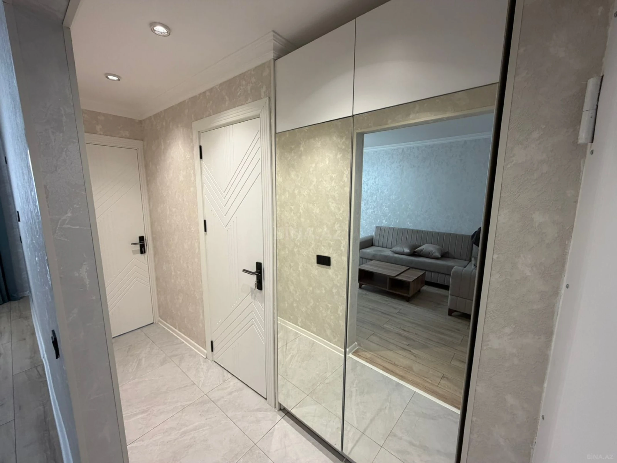 Satılır 2 otaqlı mənzil 30 m²