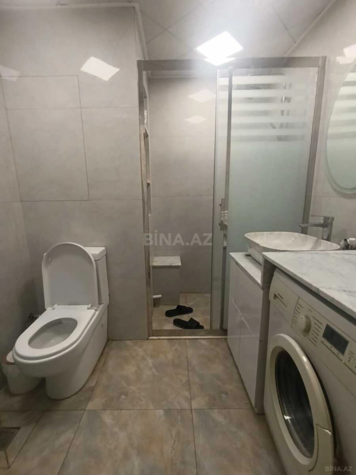 Satılır 4 otaqlı mənzil 100 m²