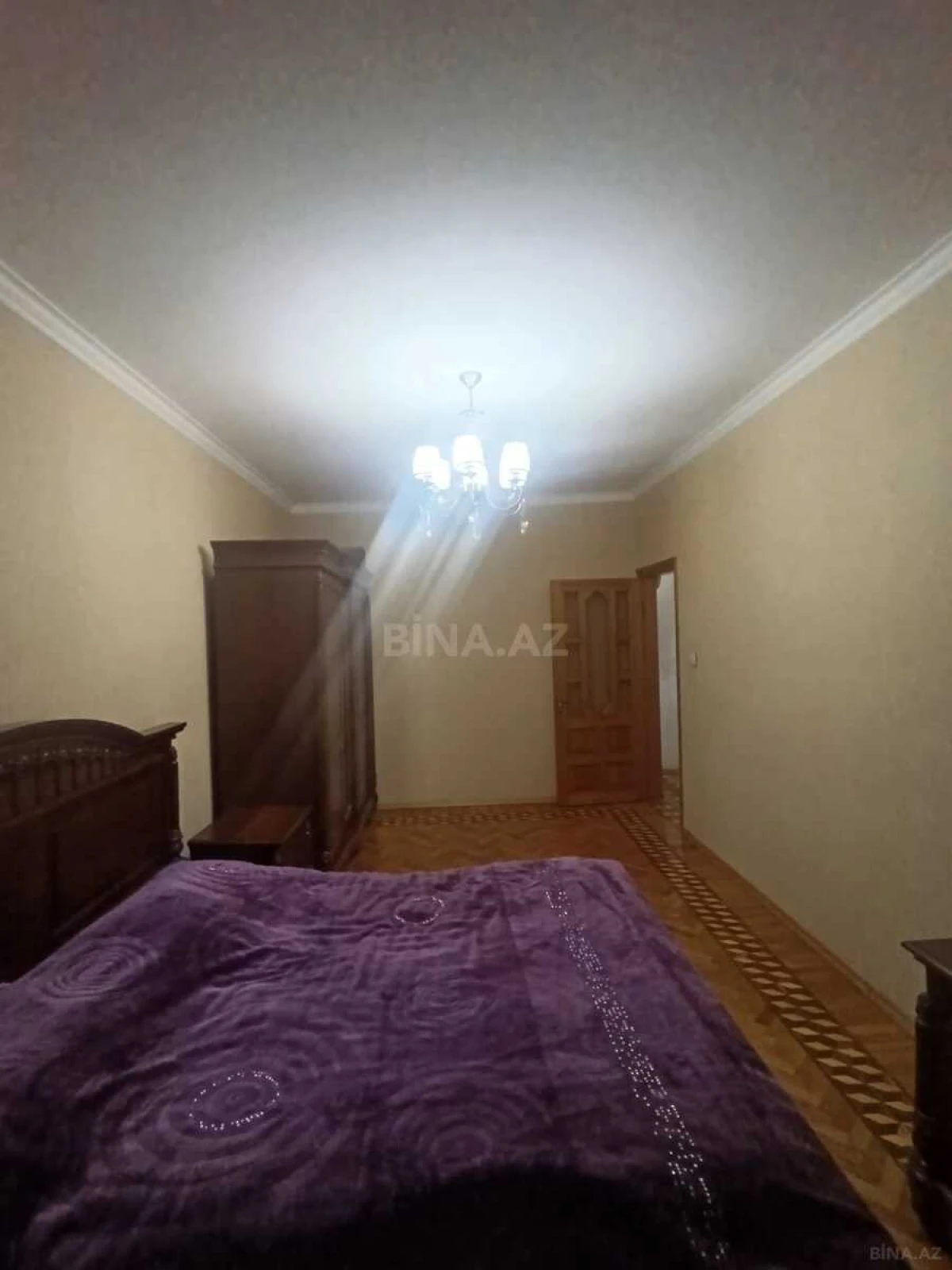 Satılır 4 otaqlı mənzil 100 m²