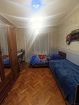 Satılır 4 otaqlı mənzil 100 m²