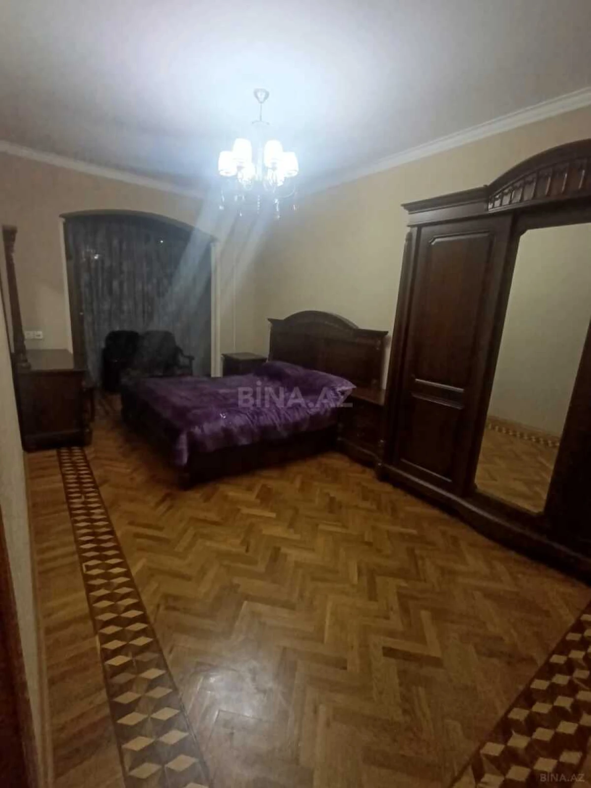 Satılır 4 otaqlı mənzil 100 m²
