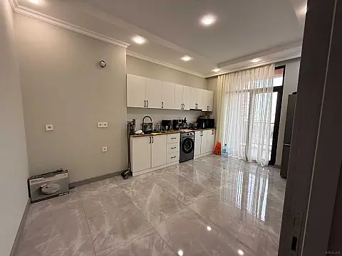Kirayə verilir 3 otaqlı mənzil 93 m²