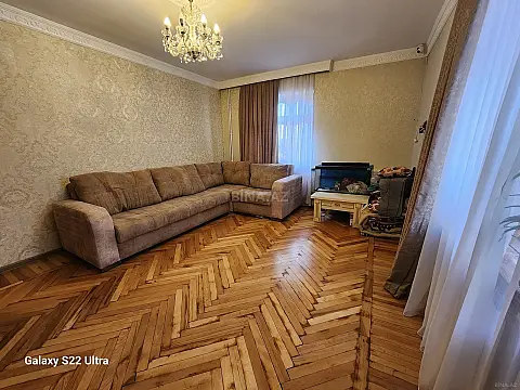 Satılır 3 otaqlı mənzil 60 m²
