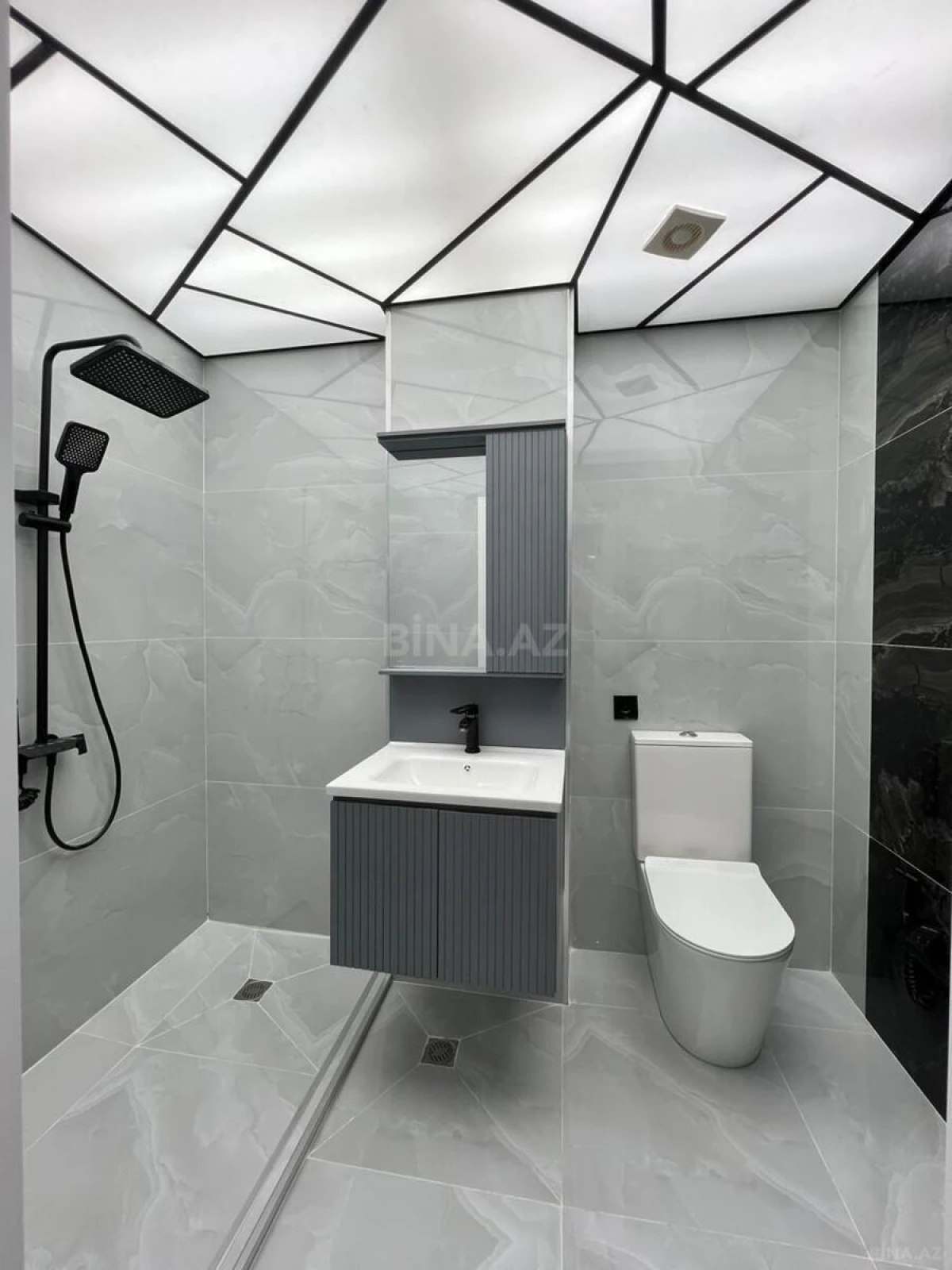 Satılır 3 otaqlı mənzil 90 m²