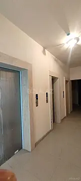 Satılır 4 otaqlı mənzil 179.5 m²