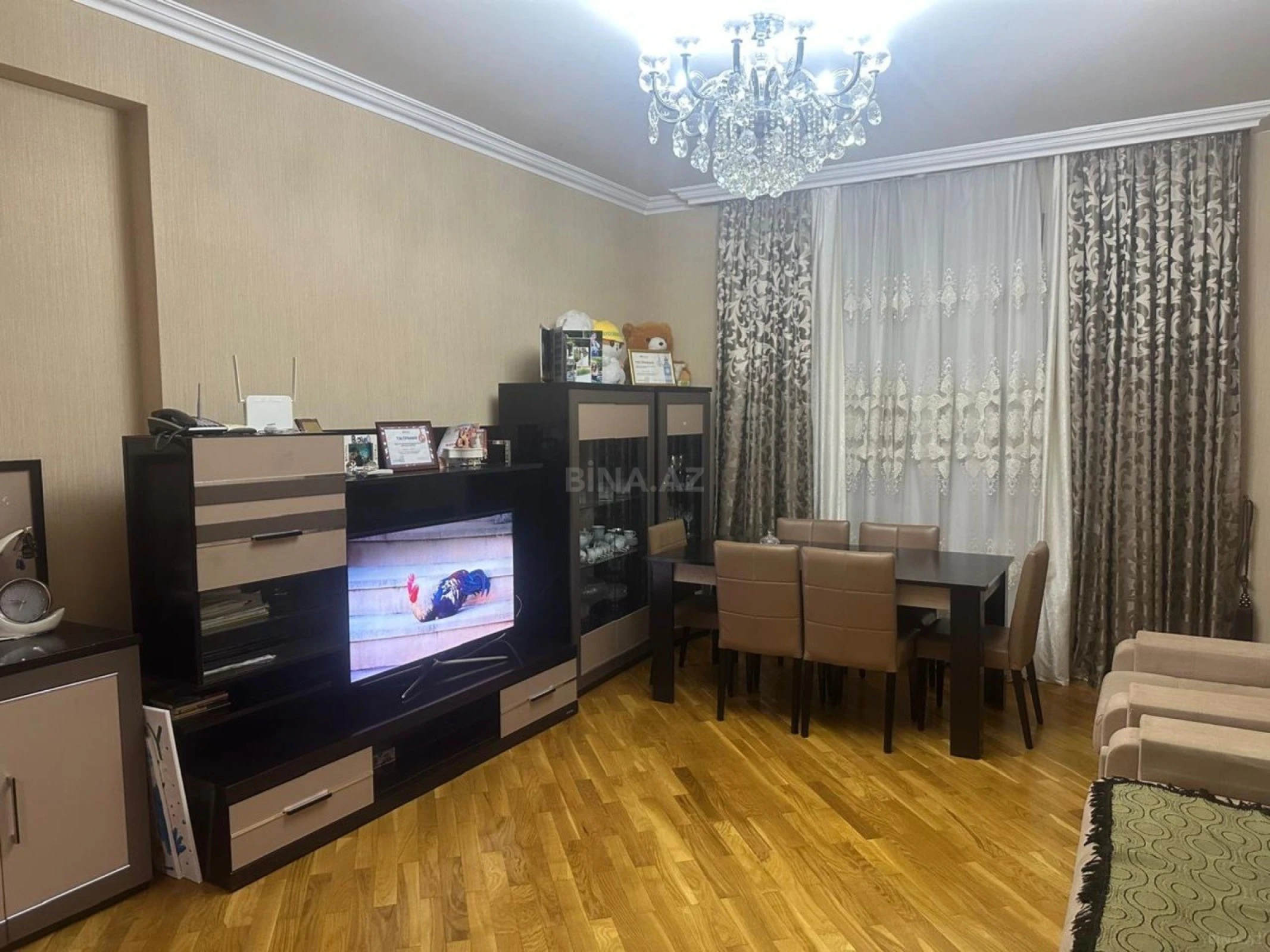 Satılır 2 otaqlı mənzil 90 m²