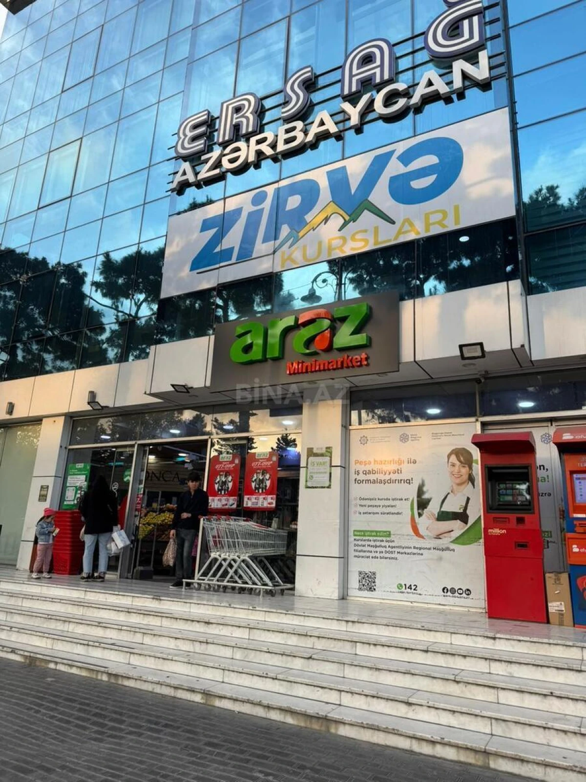 Satılır 3 otaqlı mənzil 80 m²