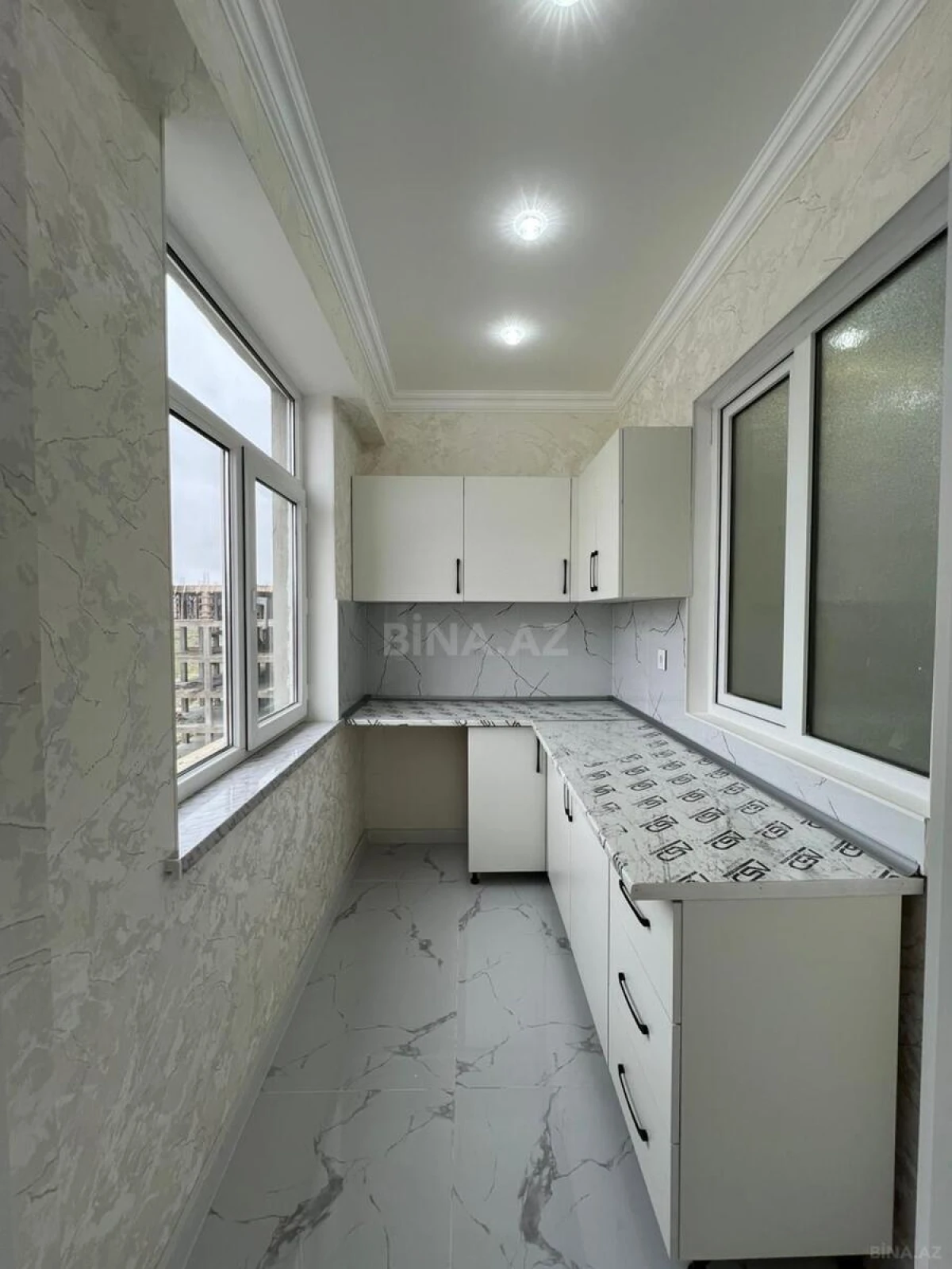 Satılır 2 otaqlı mənzil 44 m²