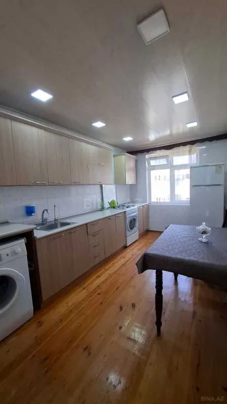 Satılır 3 otaqlı mənzil 67 m²