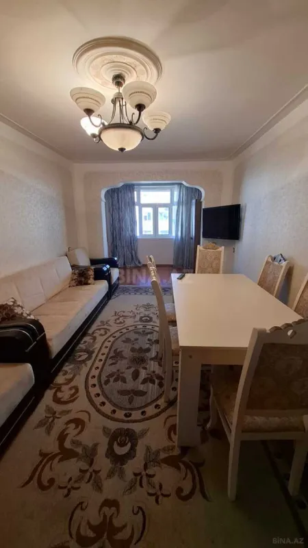 Satılır 3 otaqlı mənzil 67 m²