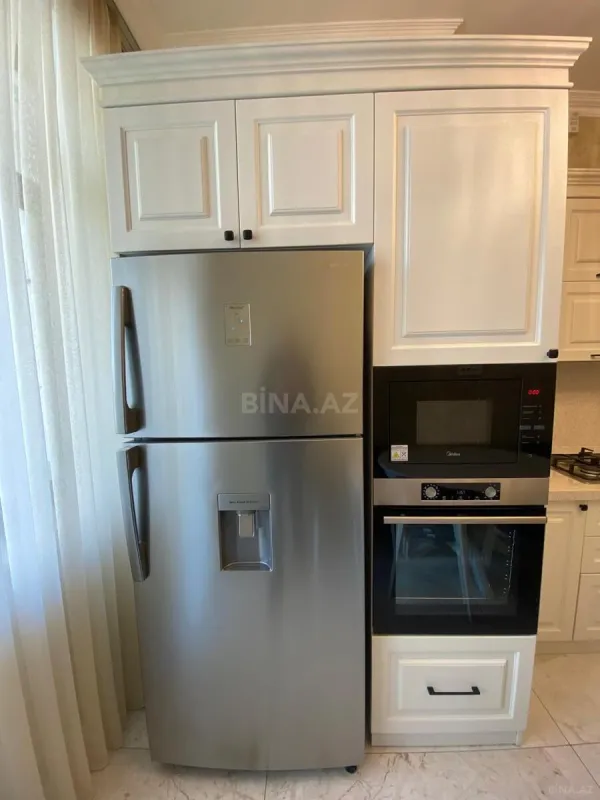 Kirayə verilir 2 otaqlı mənzil 90 m²