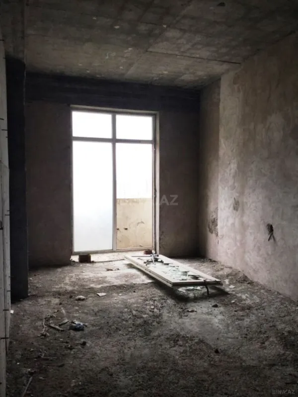 Satılır 3 otaqlı mənzil 114 m²