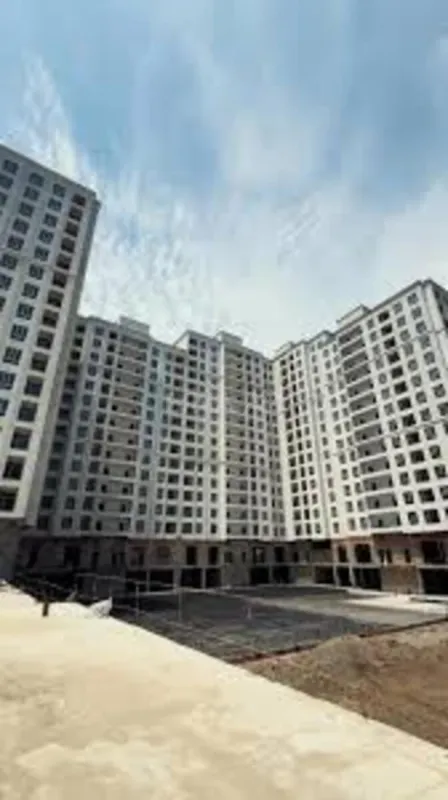 Satılır 3 otaqlı mənzil 114 m²