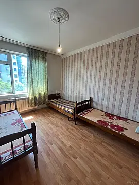 Kirayə verilir 2 otaqlı mənzil 50 m²