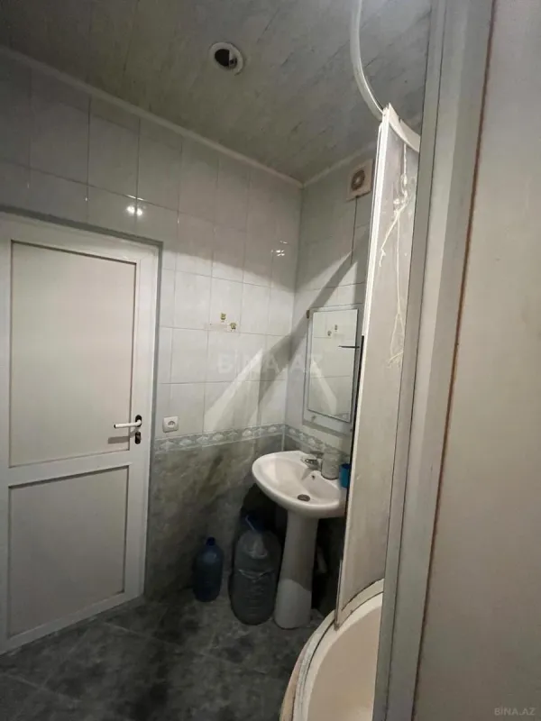Kirayə verilir 2 otaqlı mənzil 50 m²