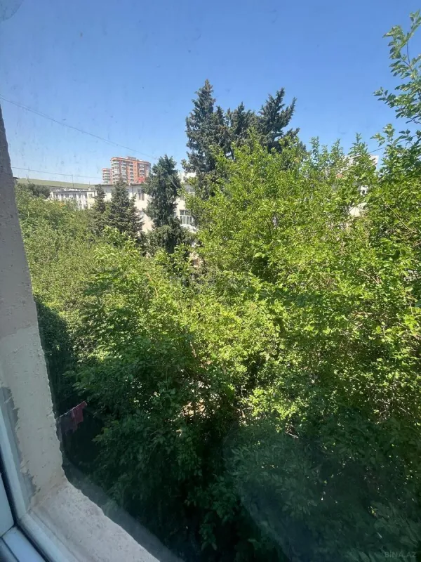 Kirayə verilir 2 otaqlı mənzil 50 m²