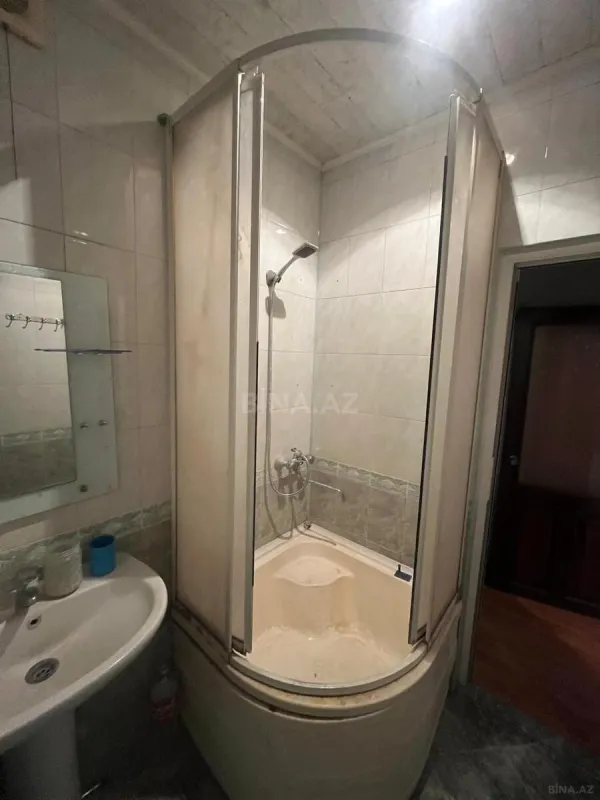Kirayə verilir 2 otaqlı mənzil 50 m²